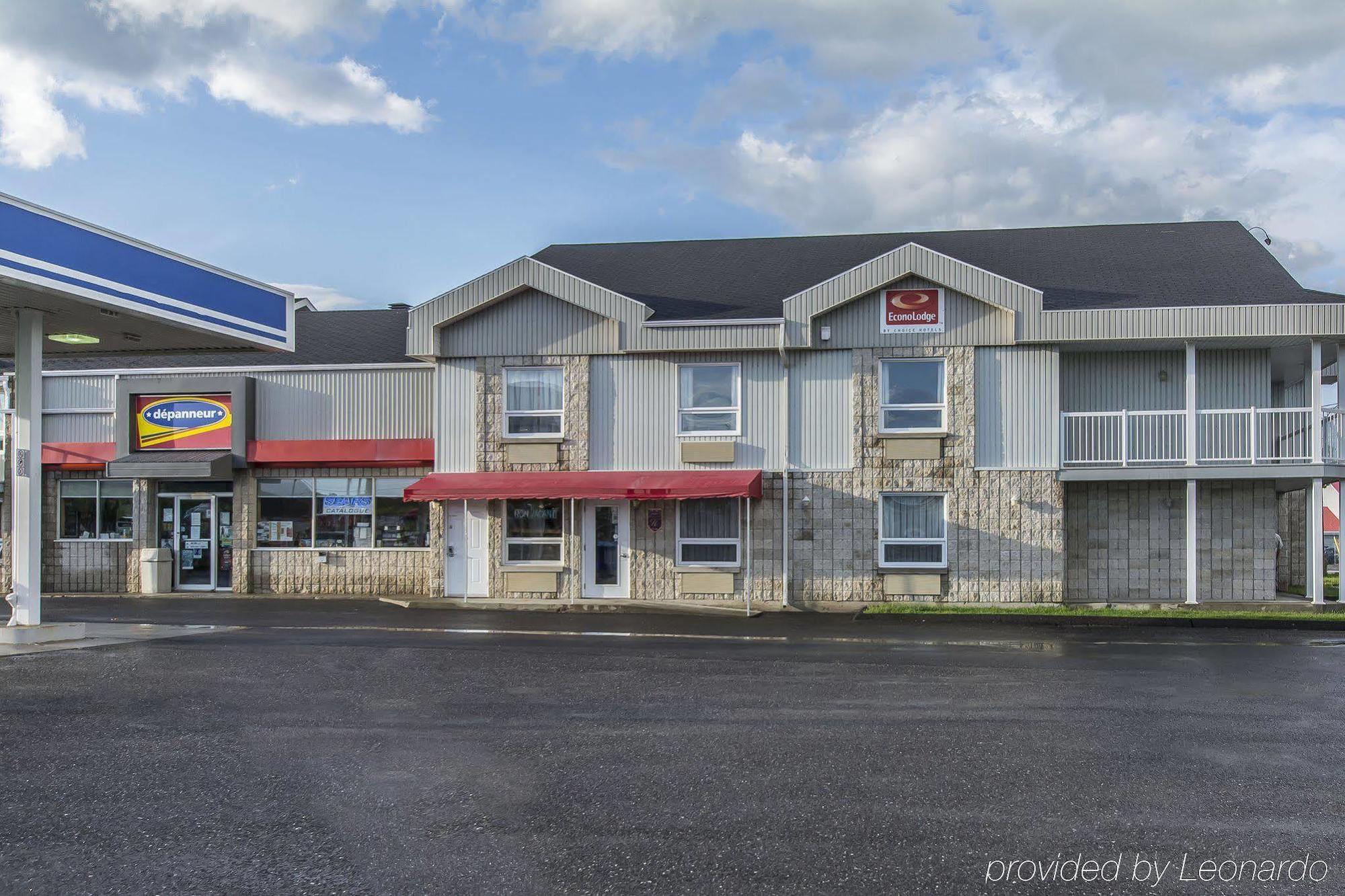 Econo Lodge Cabano Zewnętrze zdjęcie