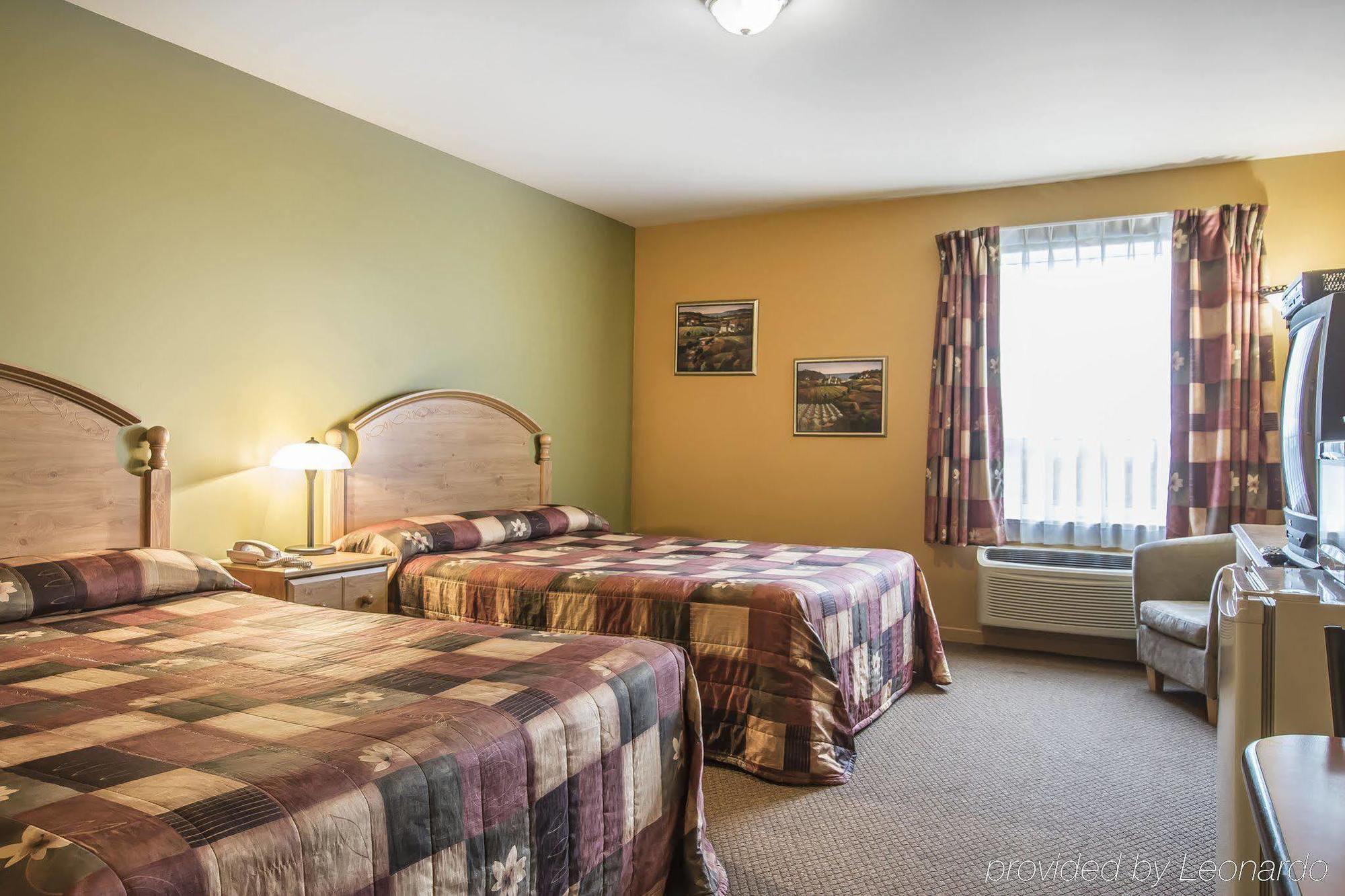 Econo Lodge Cabano Zewnętrze zdjęcie