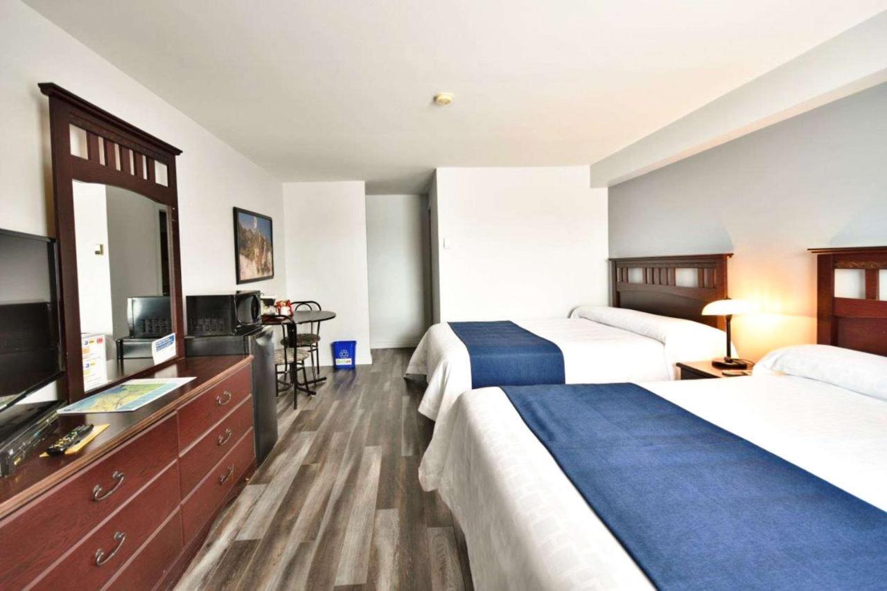 Econo Lodge Cabano Zewnętrze zdjęcie