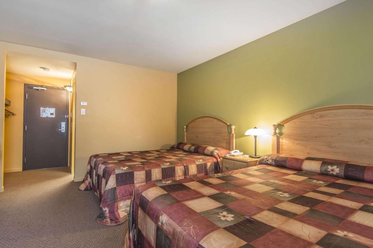 Econo Lodge Cabano Zewnętrze zdjęcie