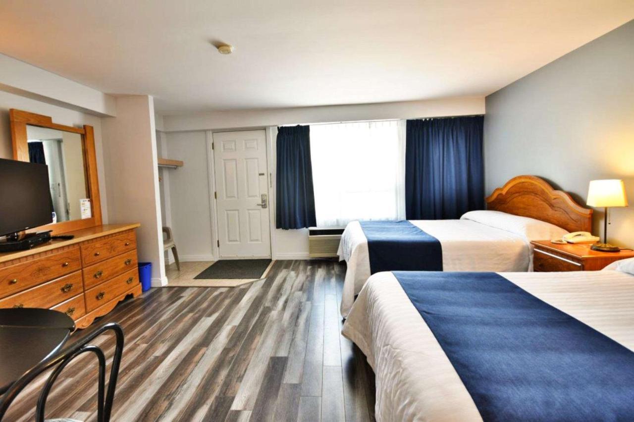 Econo Lodge Cabano Zewnętrze zdjęcie